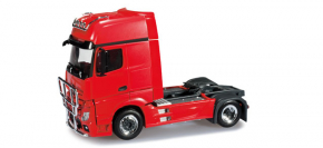 Mercedes Actros Gigaspace Zugmaschine Rammschutz Lampenb&uuml;gel